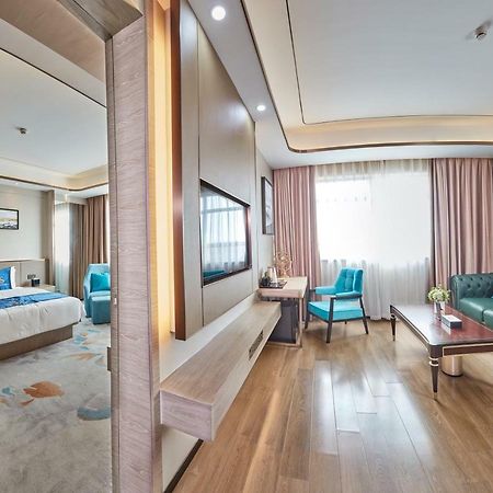 Shunde Spirior Hotel Foshan Esterno foto